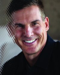 GLS22_Headshot_Craig-Groeschel.jpg